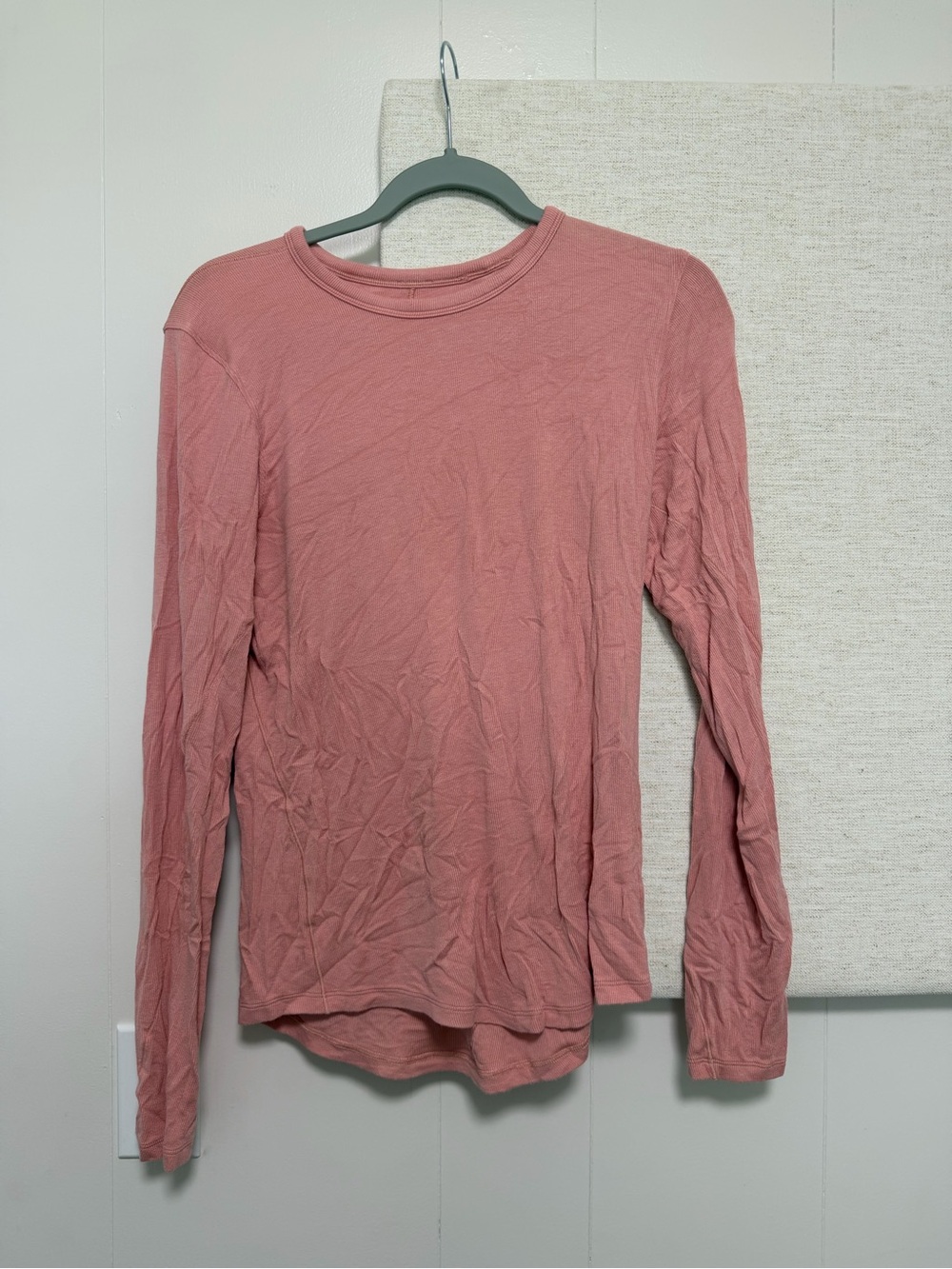 lululemon athletica Long Sleeve Crew Neck Tee in Dusty Rose